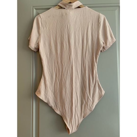 - body suit with attached choker - Picture 2 of 2